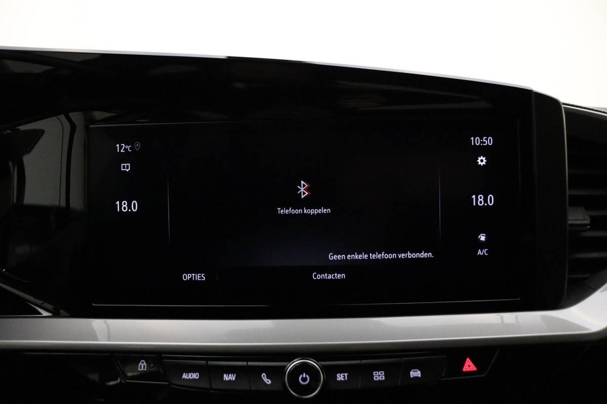 Opel Mokka Opel Mokka 1.2 Turbo GS 130 PK Automaat | Navigatie | Camera | Climate control | DAB Radio | Zwart dak | Getint glas | Lichtmetalen velgen Black