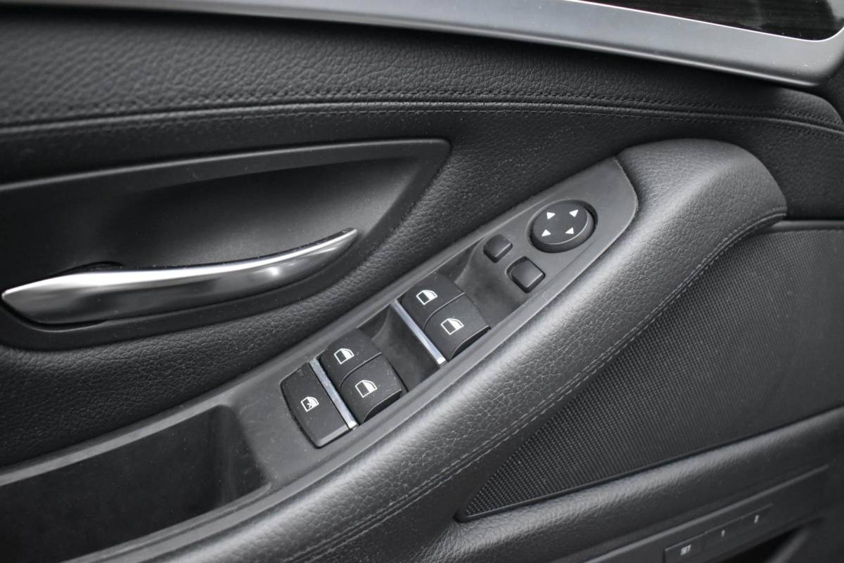 BMW 5 Serie BMW 5-serie 520d High Executive m pakket