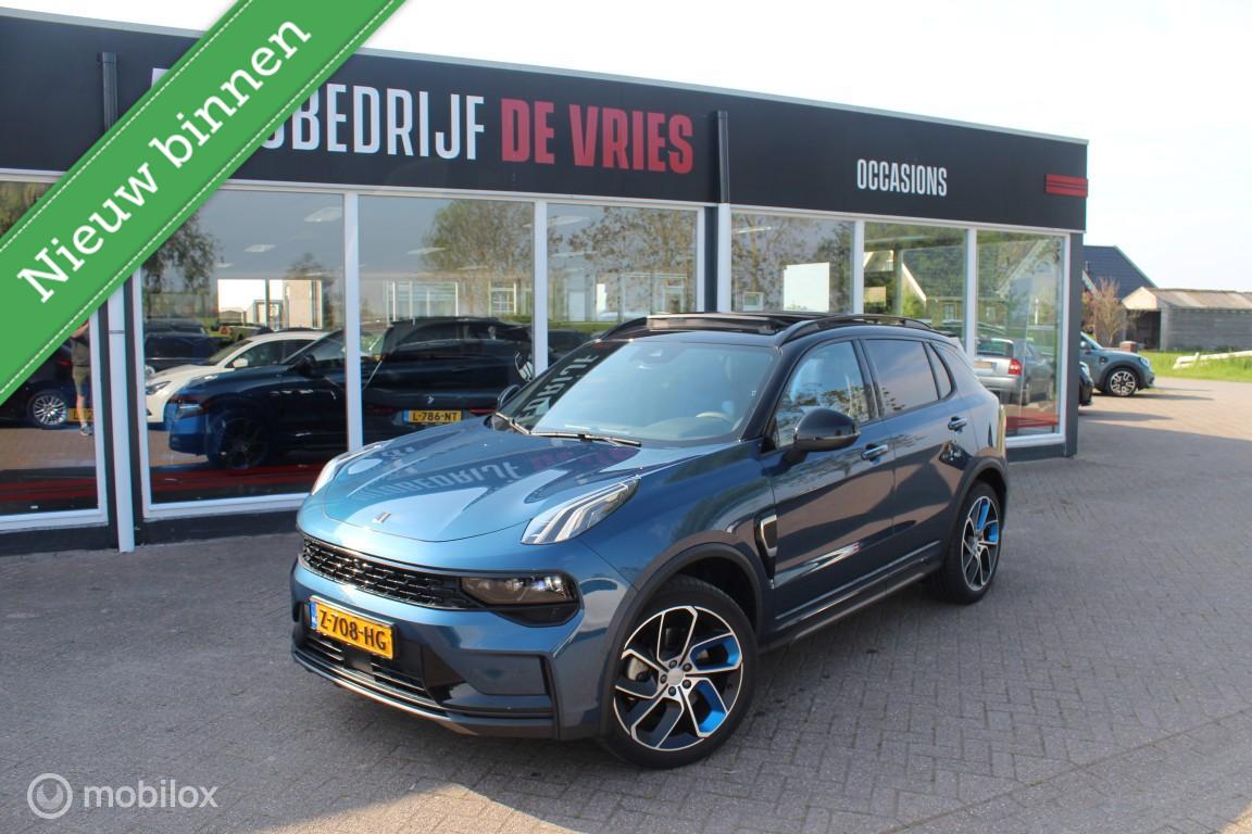 Lynk & Co 01
