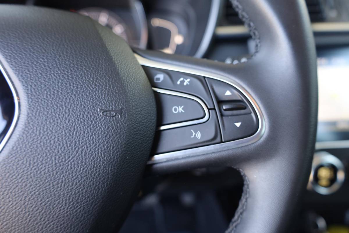 Renault Kadjar Renault Kadjar 1.3 TCe CAMERA DAB HALFLEER CARPLAY CRUISE NAVI CLIMA 2xPDC 17″LMV 2xKEYLESS ENZ.
