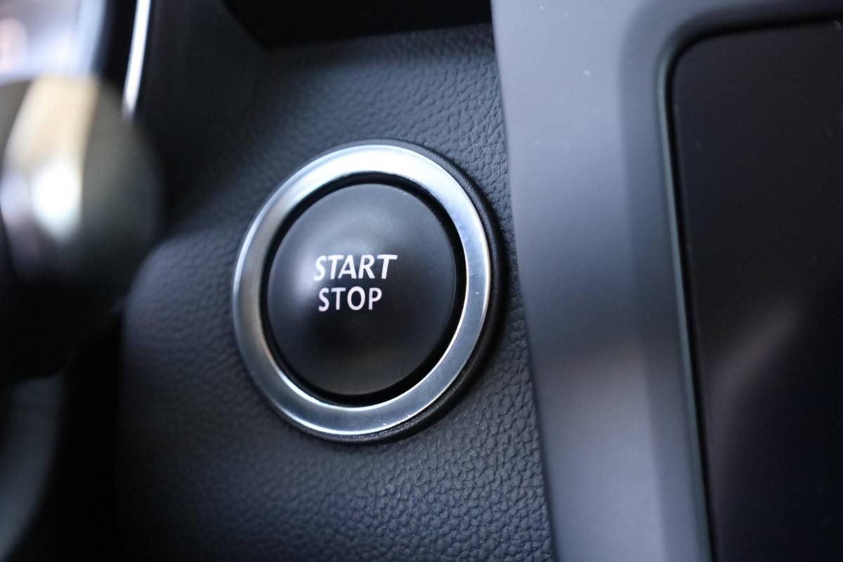 Renault Kadjar Renault Kadjar 1.3 TCe CAMERA DAB HALFLEER CARPLAY CRUISE NAVI CLIMA 2xPDC 17″LMV 2xKEYLESS ENZ.