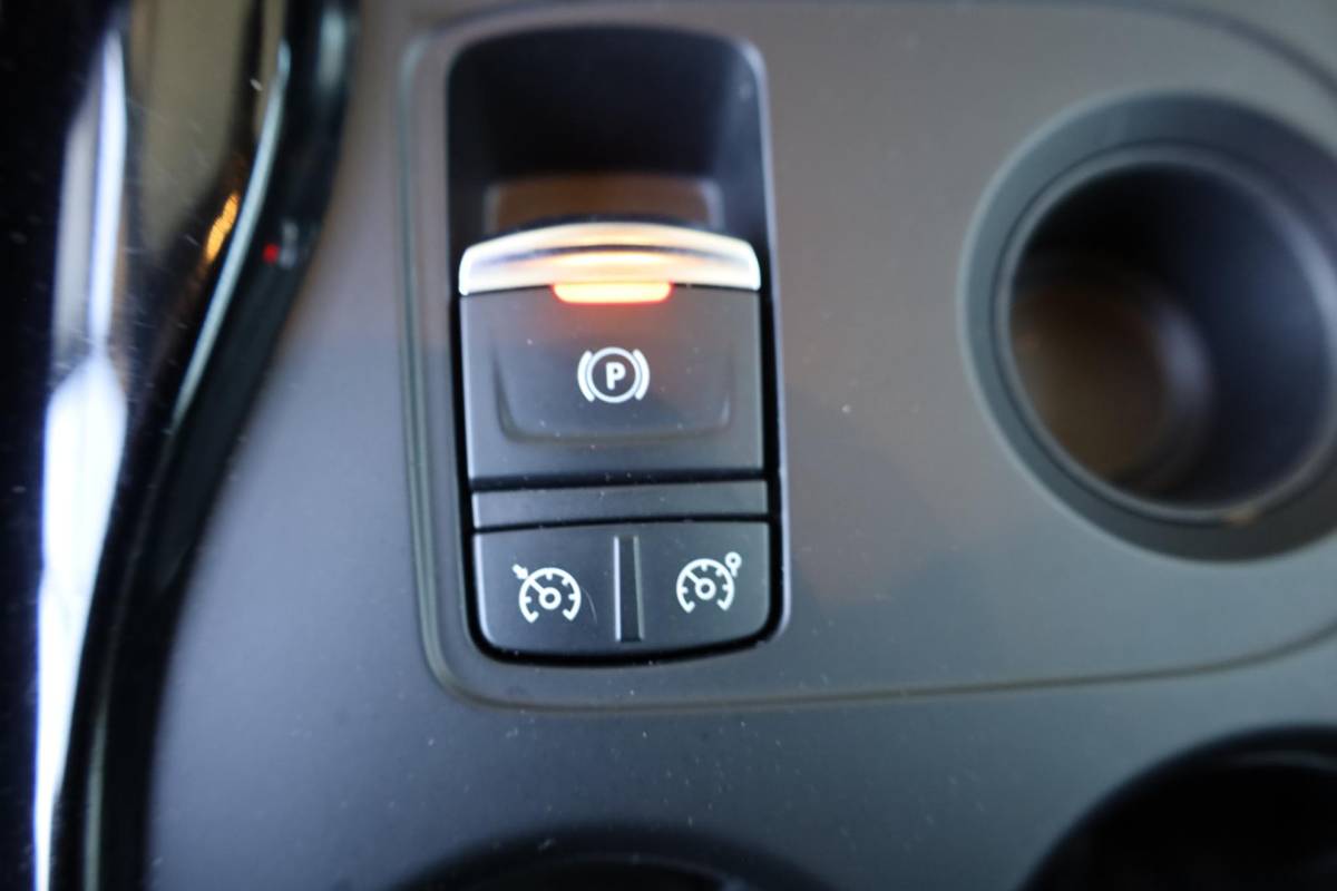 Renault Kadjar Renault Kadjar 1.3 TCe CAMERA DAB HALFLEER CARPLAY CRUISE NAVI CLIMA 2xPDC 17″LMV 2xKEYLESS ENZ.
