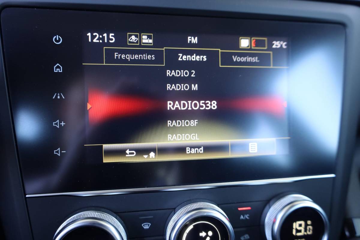 Renault Kadjar Renault Kadjar 1.3 TCe CAMERA DAB HALFLEER CARPLAY CRUISE NAVI CLIMA 2xPDC 17″LMV 2xKEYLESS ENZ.