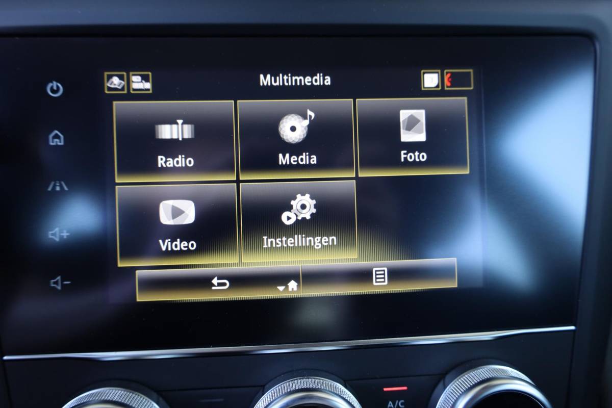 Renault Kadjar Renault Kadjar 1.3 TCe CAMERA DAB HALFLEER CARPLAY CRUISE NAVI CLIMA 2xPDC 17″LMV 2xKEYLESS ENZ.