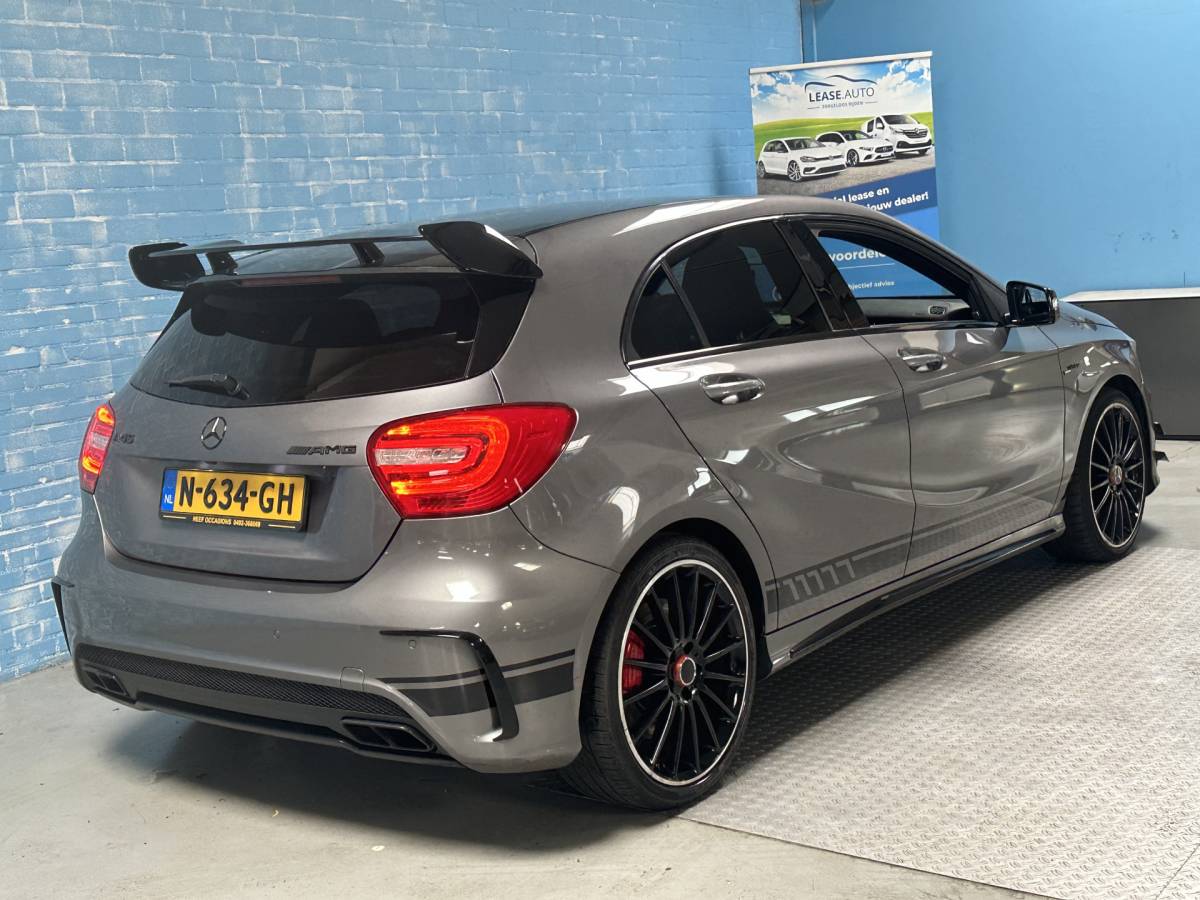 Mercedes-Benz A-Klasse Mercedes-Benz A-klasse AMG 45 4MATIC AMG SPORT / LEER / LMV /470pk Auto rijd goed