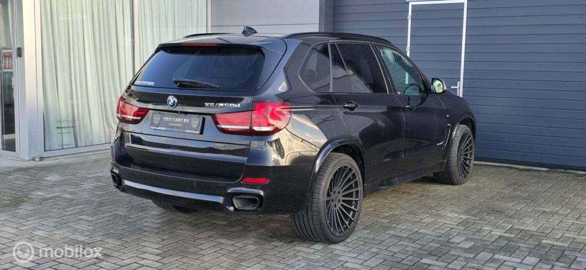 BMW X5 BMW X5 M50d