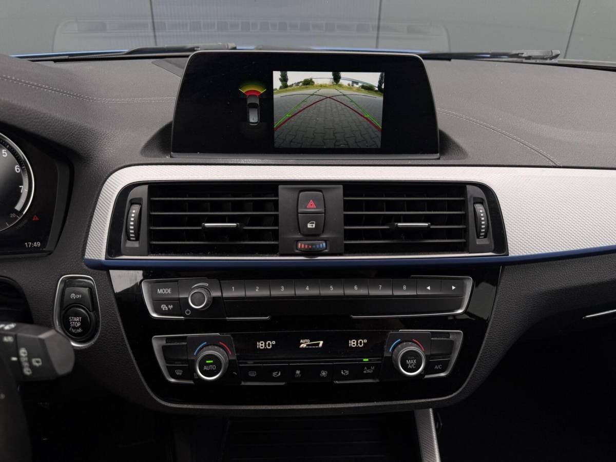 BMW 1 Serie BMW 1-serie 118I M Sport Shadow Executive Harman/Kardon – Alcantara – LED