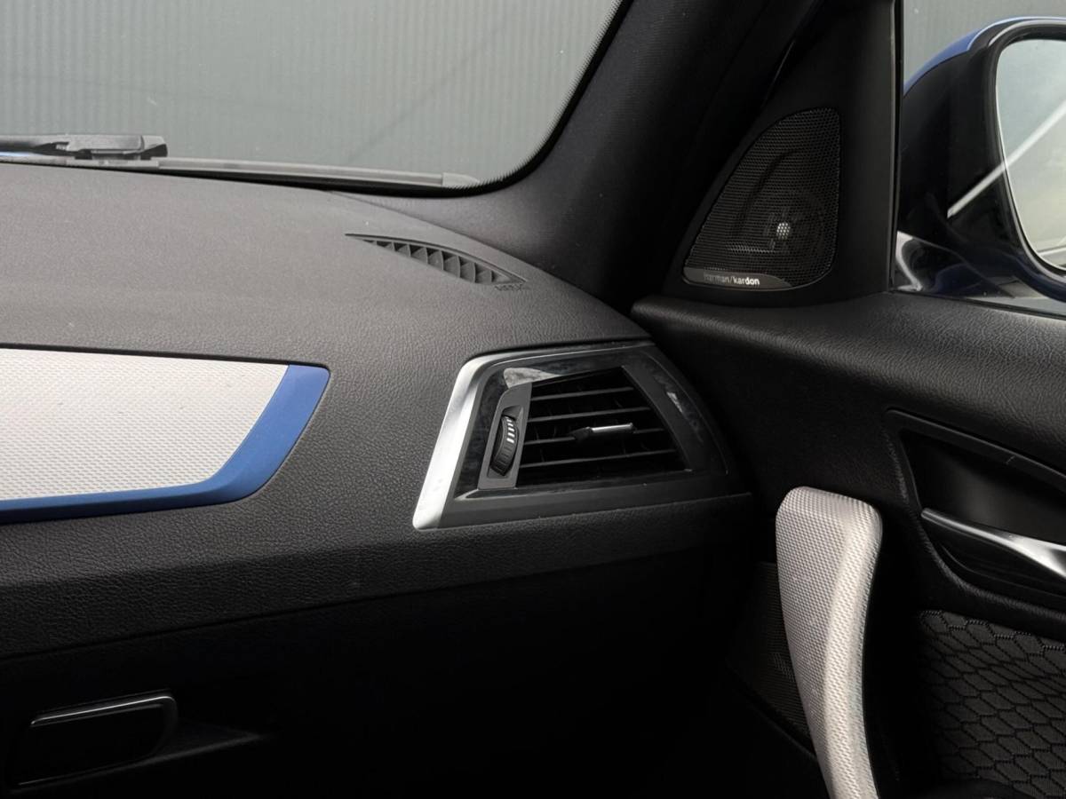 BMW 1 Serie BMW 1-serie 118I M Sport Shadow Executive Harman/Kardon – Alcantara – LED