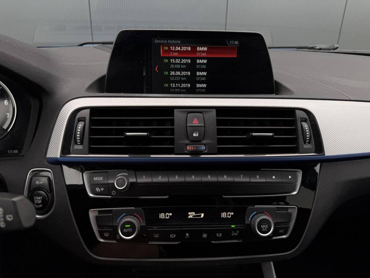 BMW 1 Serie BMW 1-serie 118I M Sport Shadow Executive Harman/Kardon – Alcantara – LED