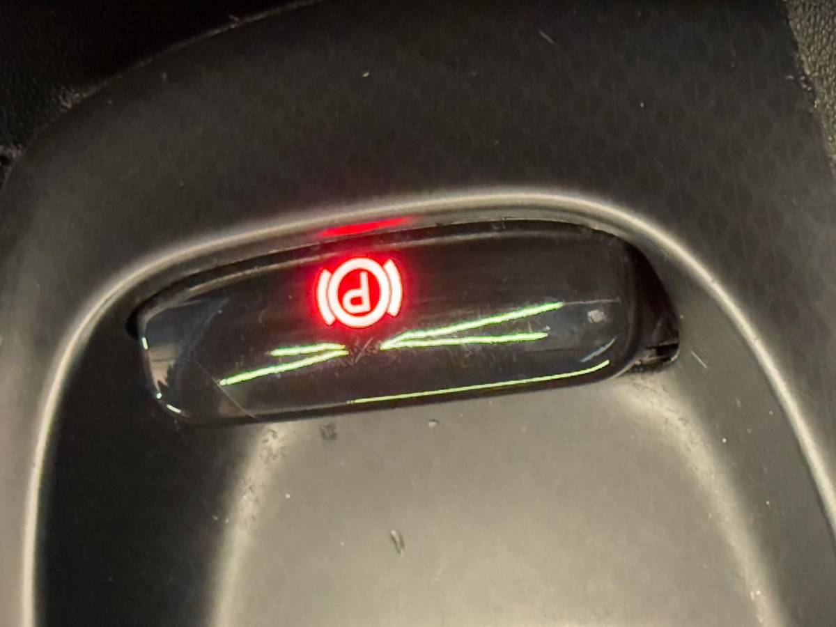 DS DS 4 DS 4 1.2 PureTech CHIC/APPLE CARPLAY/CLIMA AIRCO/NAVIGATIE/LM-VELG/ISOFIX/TREKHAAK/nwe D-riem/nwe APK+O.H.beurt/ZEER NETTE STAAT