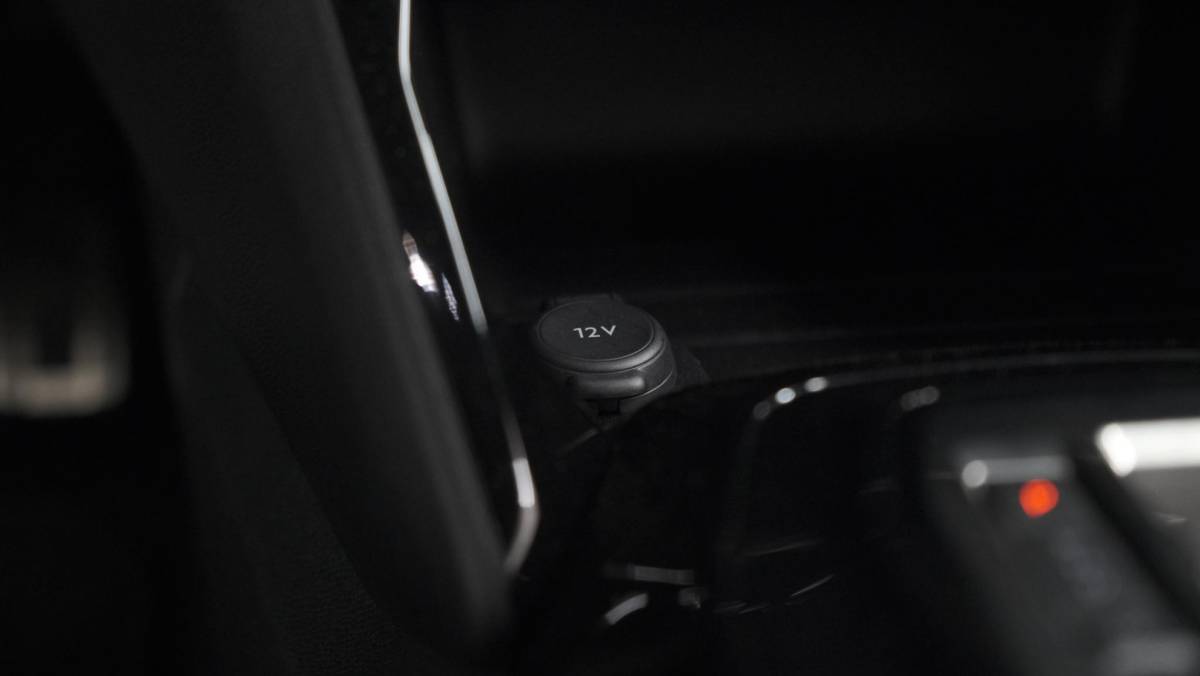 Peugeot 2008 Peugeot 2008 PureTech 130 EAT8 GT | 360 Camera | Adaptieve Cruise Control | Dodehoekdetectie | Apple Carplay