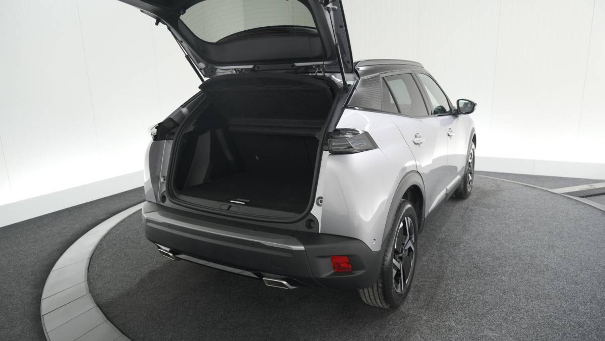 Peugeot 2008 Peugeot 2008 PureTech 130 EAT8 GT | 360 Camera | Adaptieve Cruise Control | Dodehoekdetectie | Apple Carplay