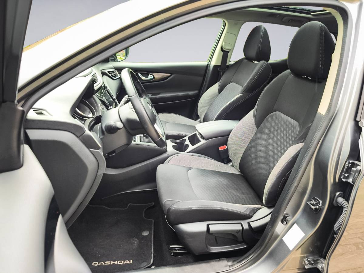 Nissan QASHQAI Nissan Qashqai 1.3 DIG-T Design Edition 2e-Eig. & Dealer-Onderh. BOVAG-Garantie. NL-Auto..