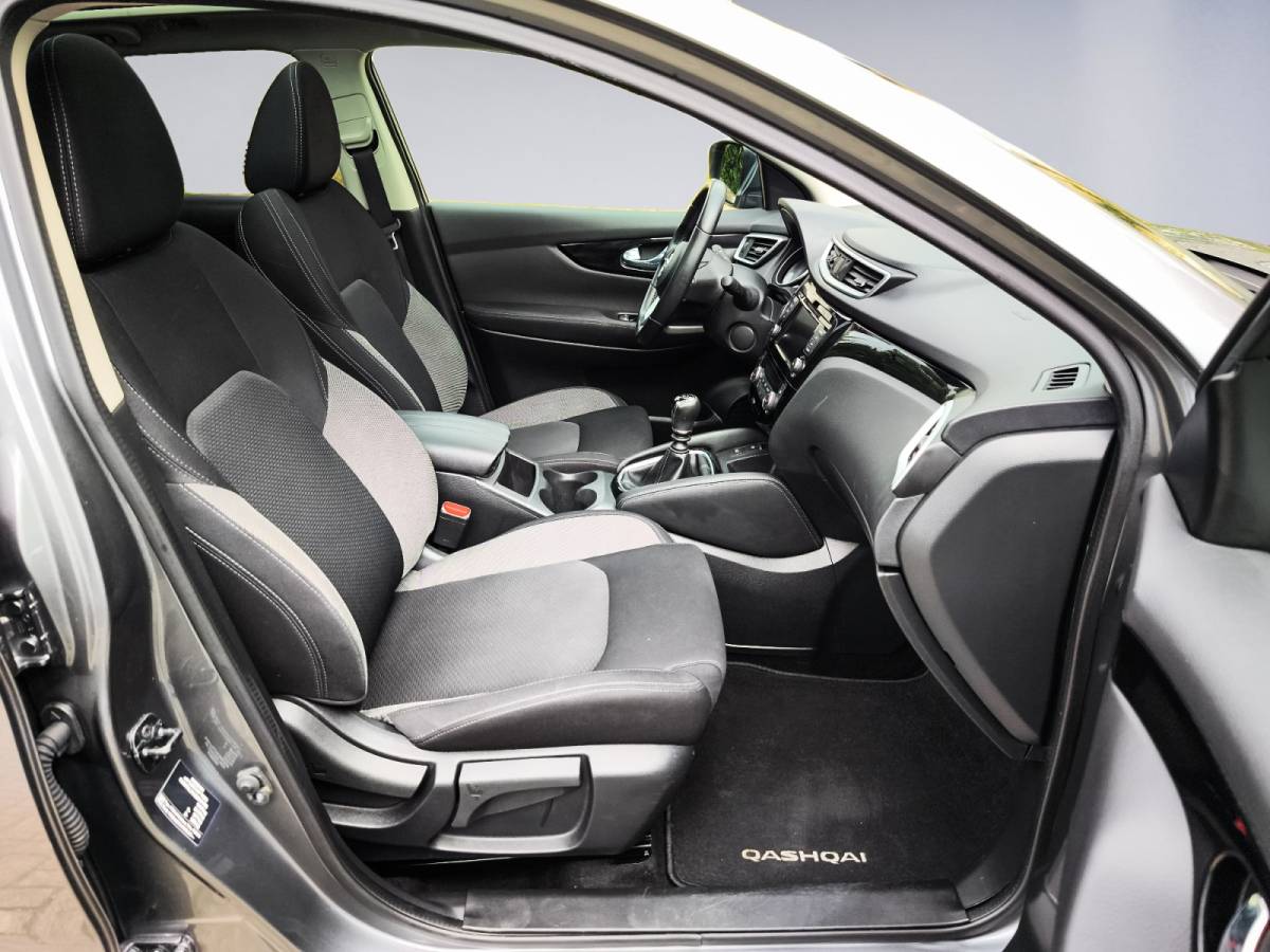 Nissan QASHQAI Nissan Qashqai 1.3 DIG-T Design Edition 2e-Eig. & Dealer-Onderh. BOVAG-Garantie. NL-Auto..