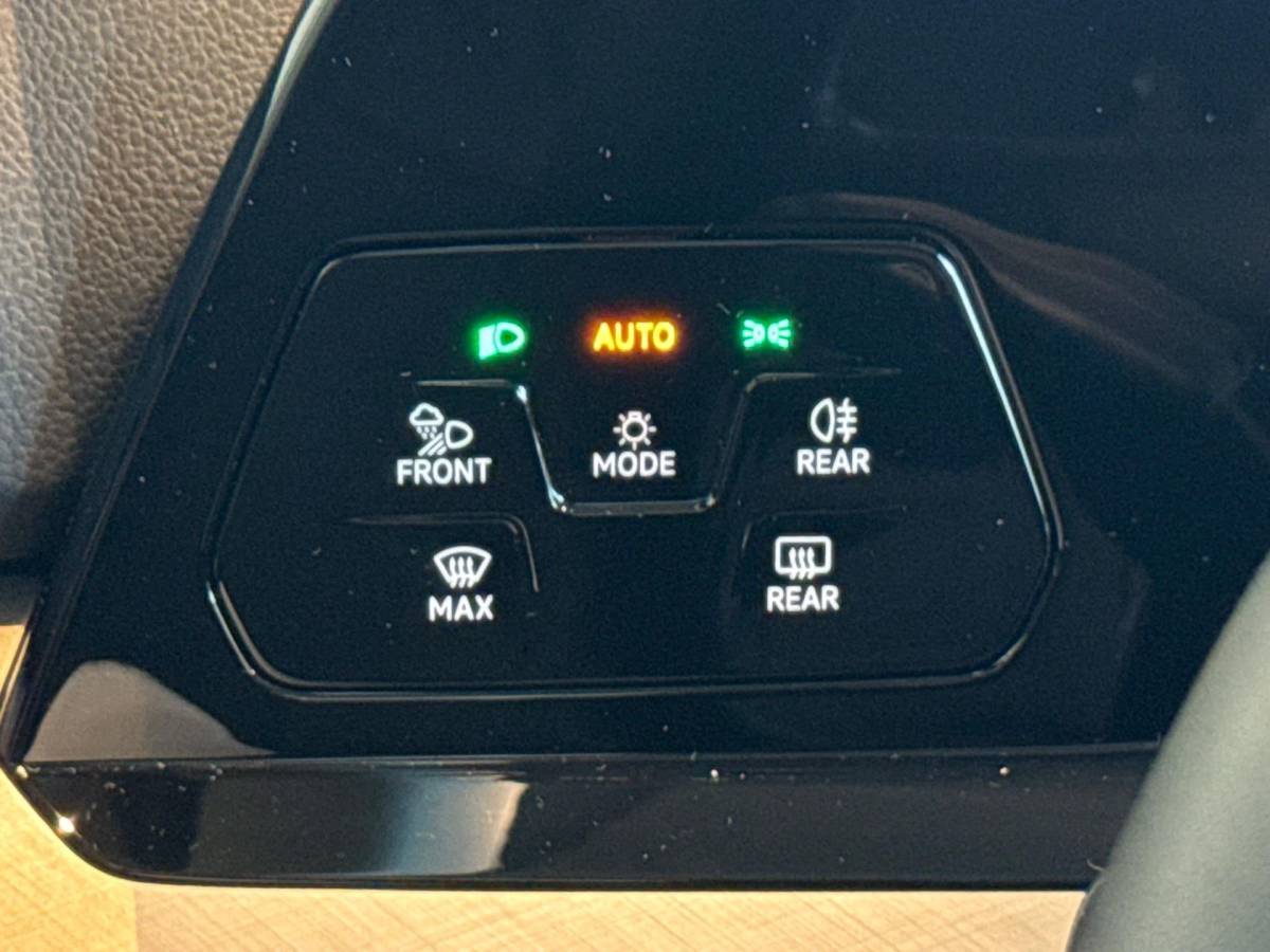 Volkswagen Golf Volkswagen Golf Variant 1.5 TSI LIFE BUSINESS/APPLE CARPLAY+ANDROID/MEMORYSEATS/CRUISECONTROL/LED/LM-VELG/CLIMA AIRCO/17.291km NAP