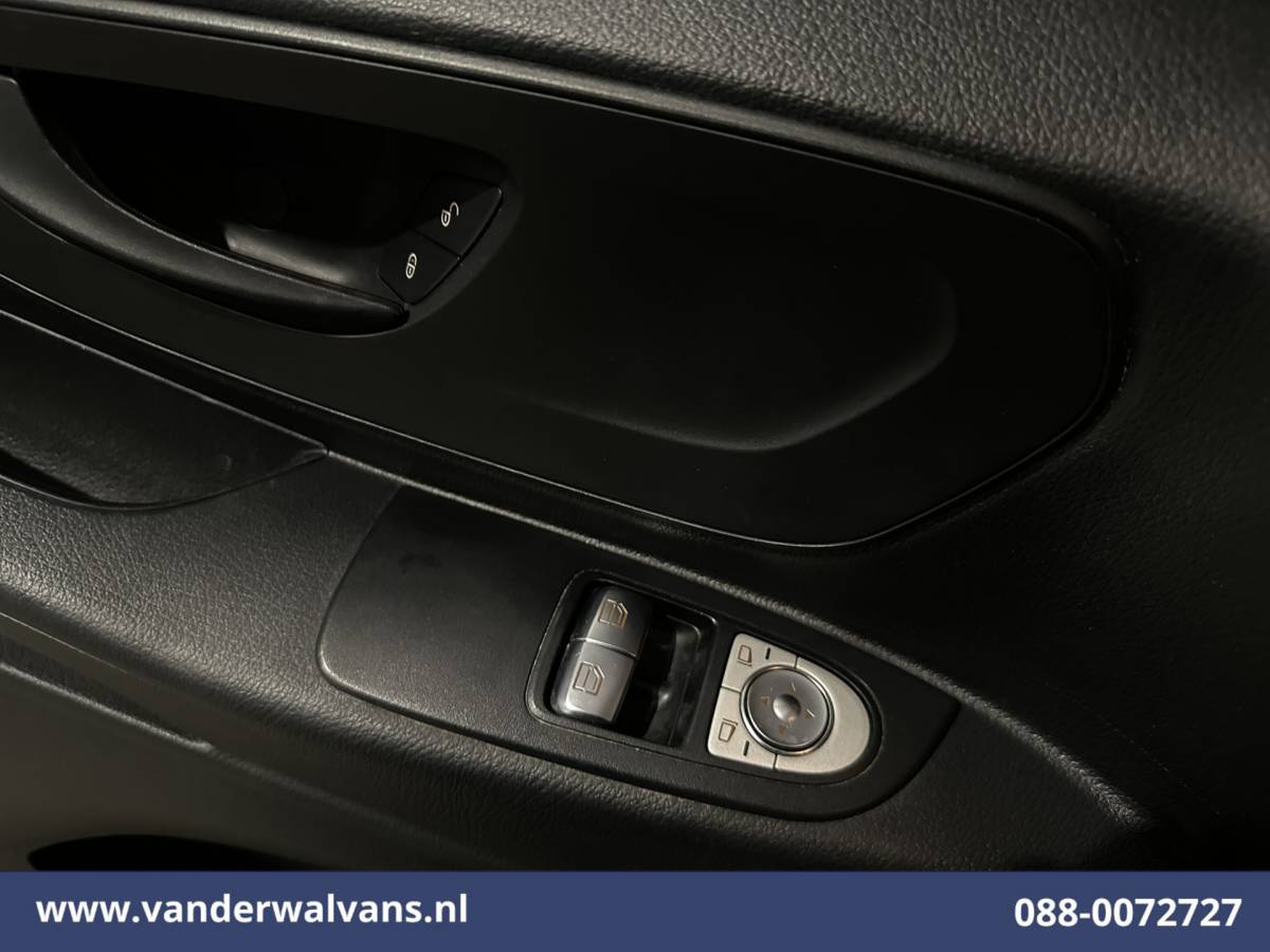 Mercedes-Benz Vito Mercedes-Benz Vito 114 CDI 136pk L2H1 Euro6  Airco | Camera | Apple Carplay | Android Auto | Cruisecontrol Parkeersensoren