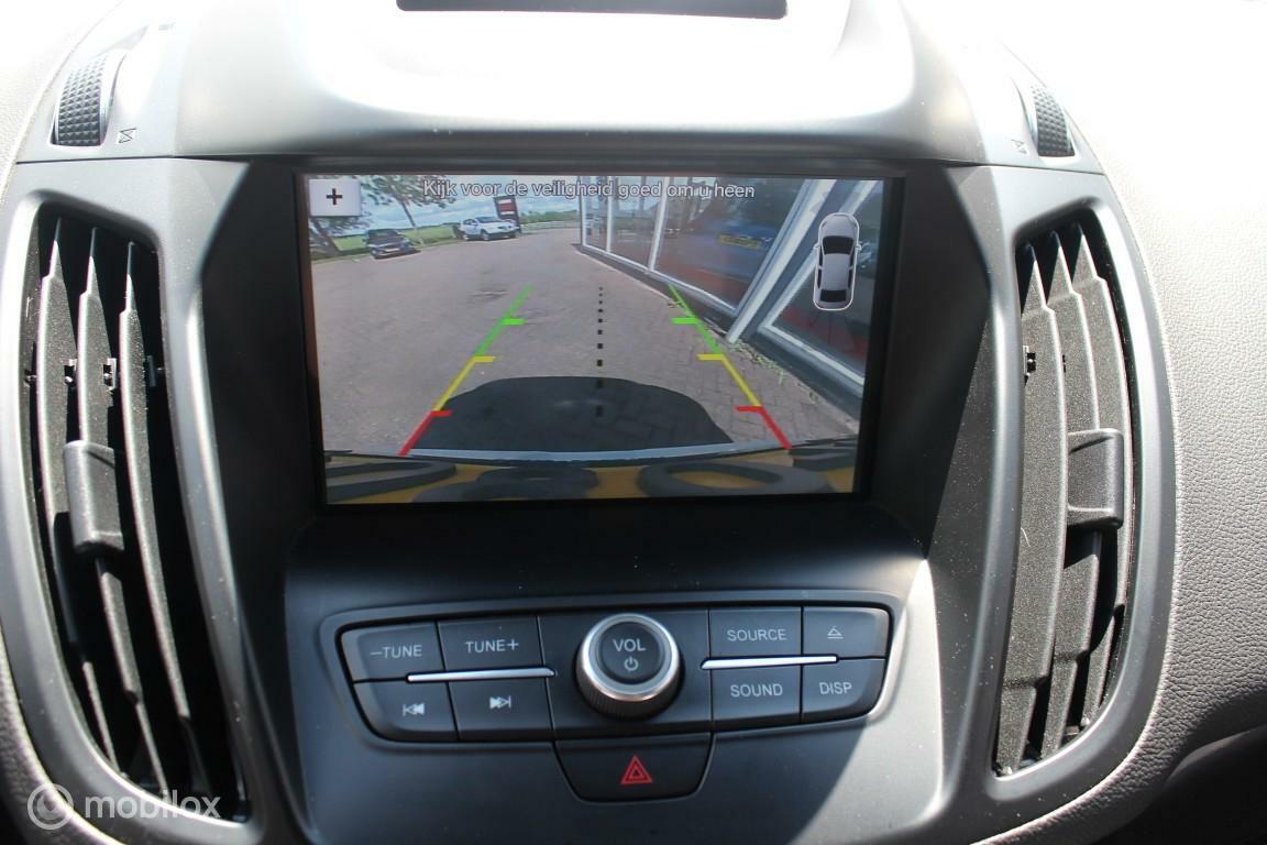 Ford Kuga Ford Kuga 1.5 EcoBoost ST Line 4WD Xenon/Leder/Carplay/Trekhaak