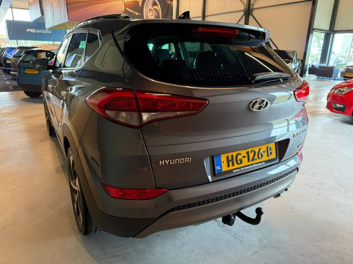 Hyundai Tucson Hyundai Tucson 1.6 T-GDi 4WD AUTOMAAT PREMIUM-uitv/CLIMA AIRCO/PANORAMADAK/CRUISECONTROL/LEDEREN BEKLEDING/TREKHAAK/XENON/NAVI/NAP