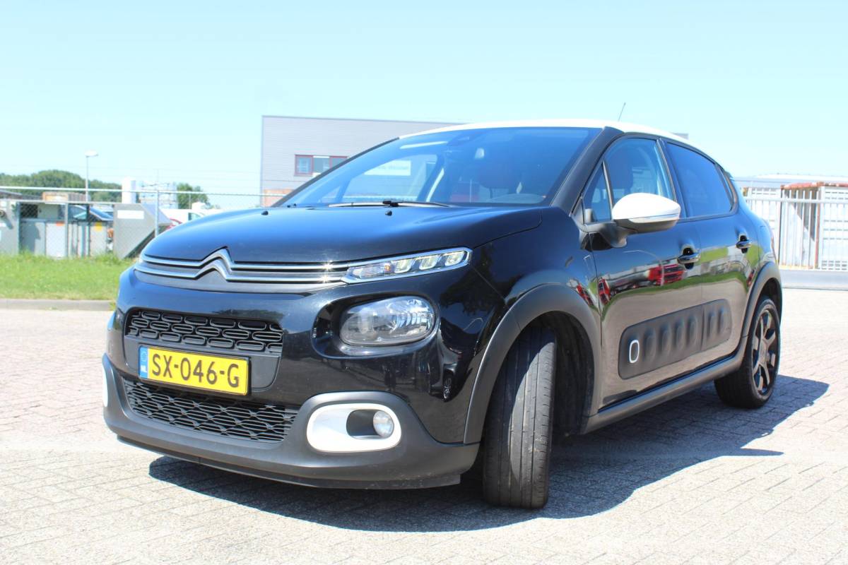 Citroën C3 Citroen C3 1.2 PureTech S&S Shine NAP automaat camera clima