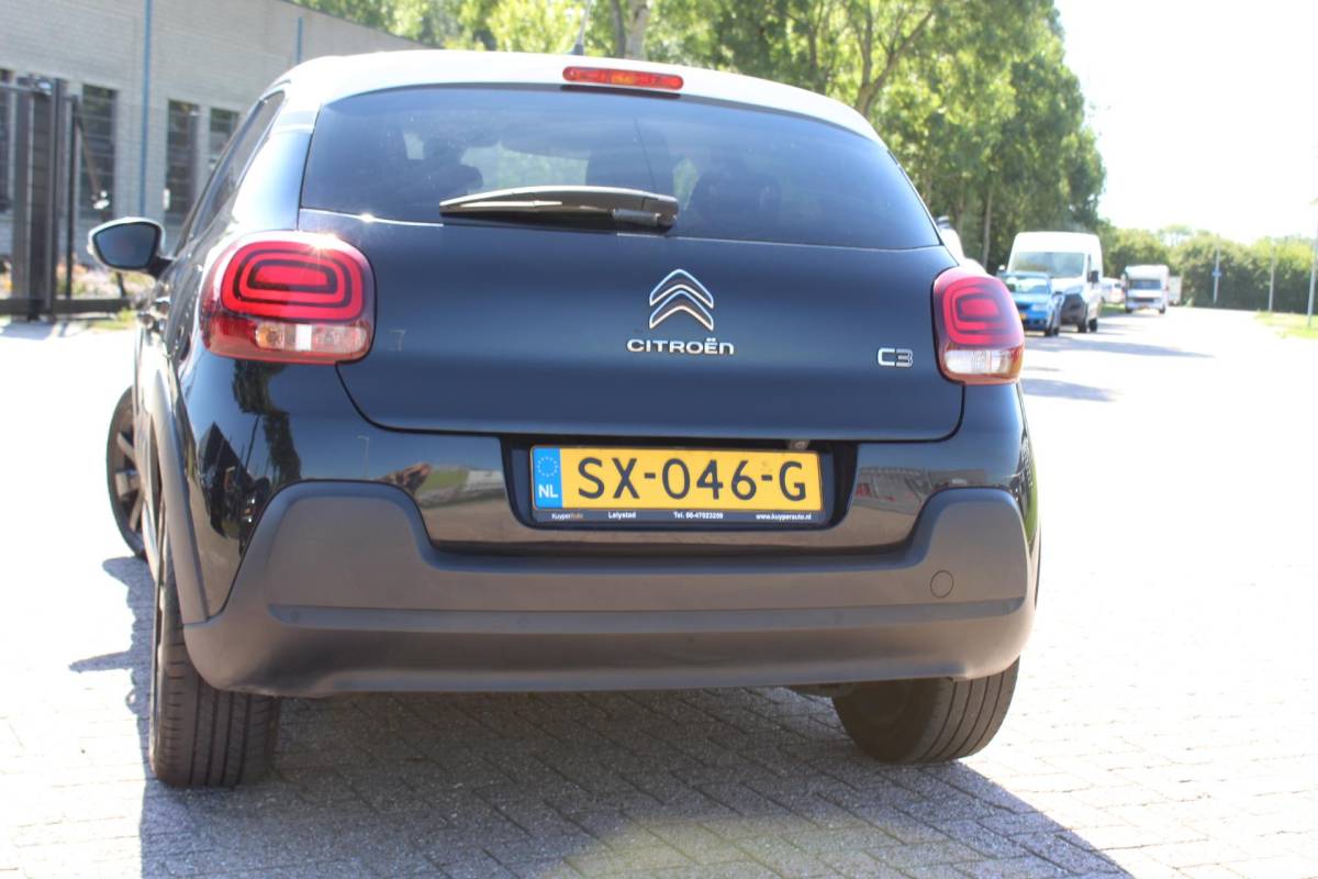 Citroën C3 Citroen C3 1.2 PureTech S&S Shine NAP automaat camera clima