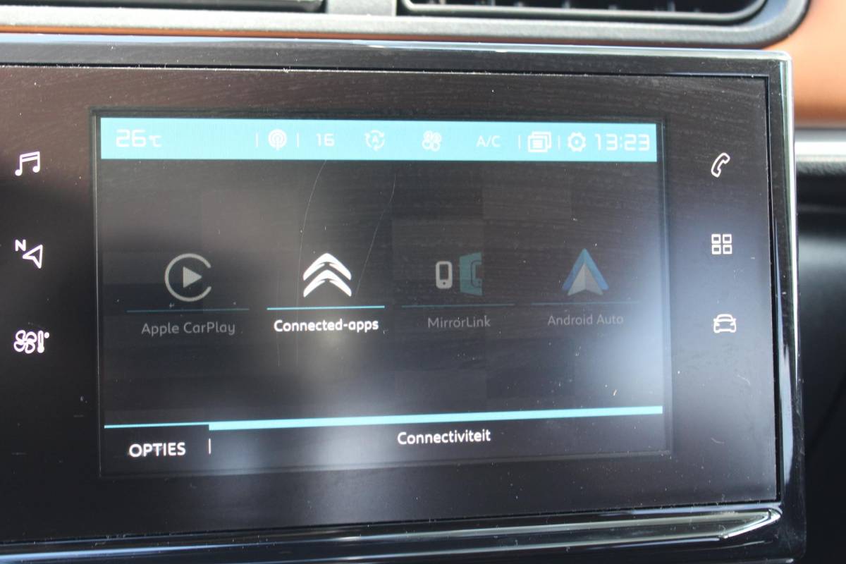 Citroën C3 Citroen C3 1.2 PureTech S&S Shine NAP automaat camera clima