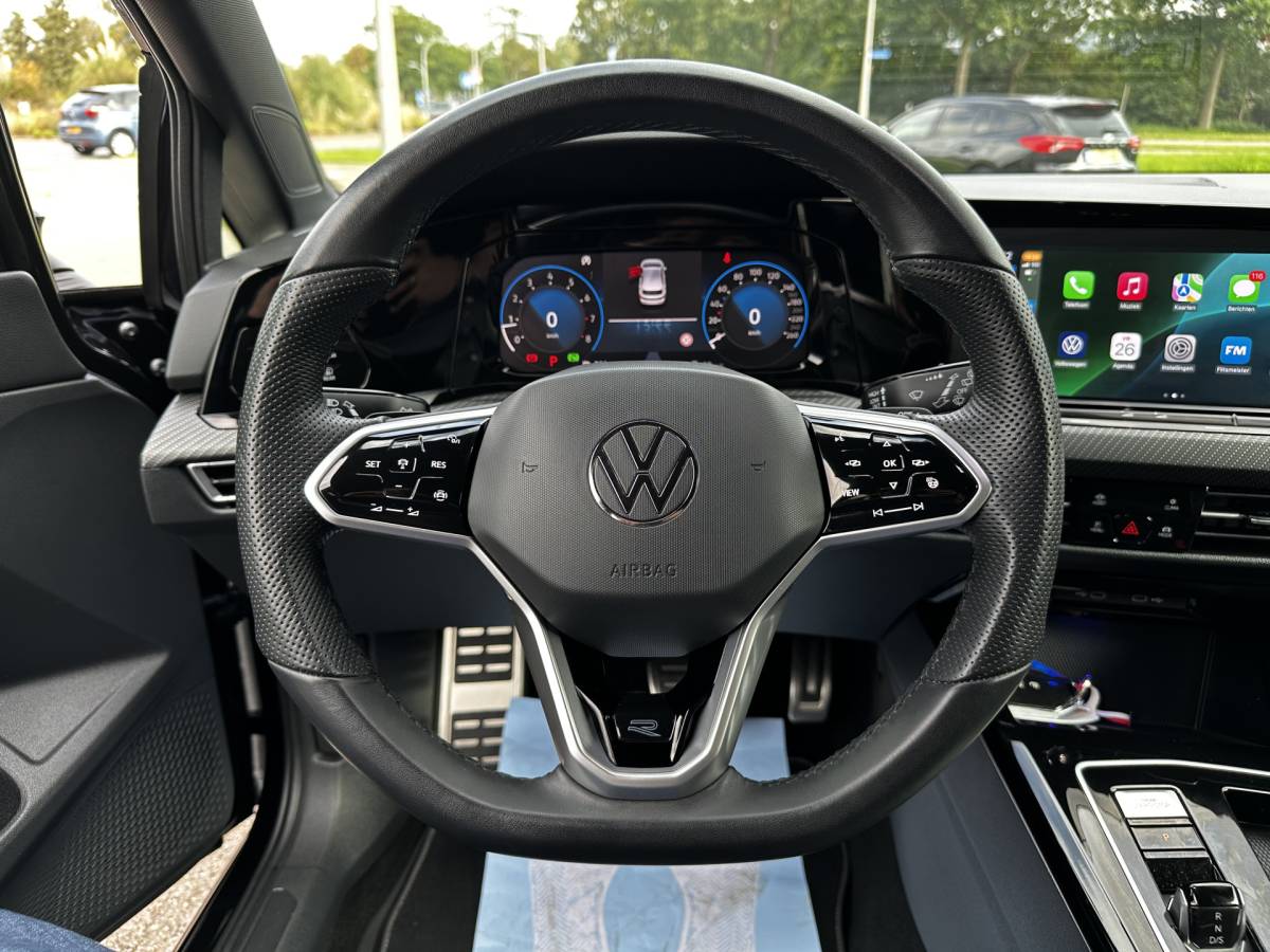 Volkswagen Golf Volkswagen Golf 1.5 eTSI R-Line Lmv Adcruise Pdc Applecarplay Navi Acamera Automaat Nap
