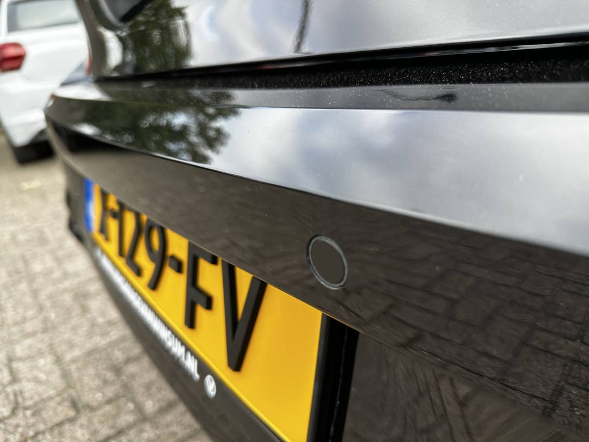 Volkswagen Golf Volkswagen Golf 1.5 eTSI R-Line Lmv Adcruise Pdc Applecarplay Navi Acamera Automaat Nap