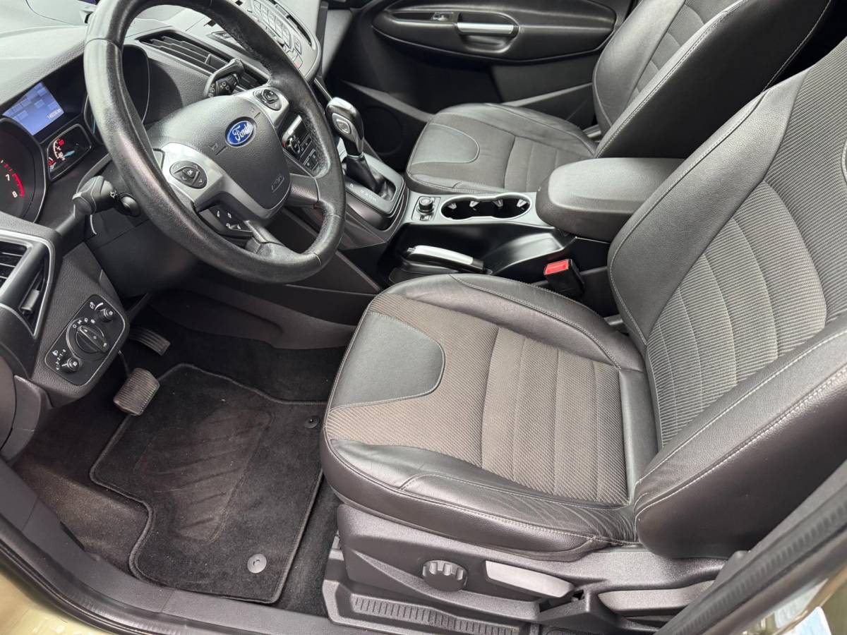 Ford Kuga Ford Kuga 1.6 Titanium 4WD AUTOMAAT!!