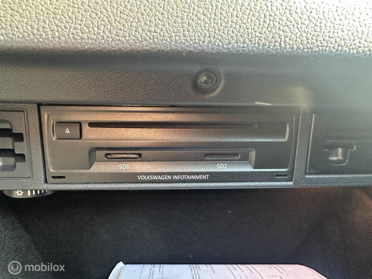 Volkswagen Golf Volkswagen Golf 1.2 TSI DSG Lounge Edition CLIMA*CRUISE*PDC*