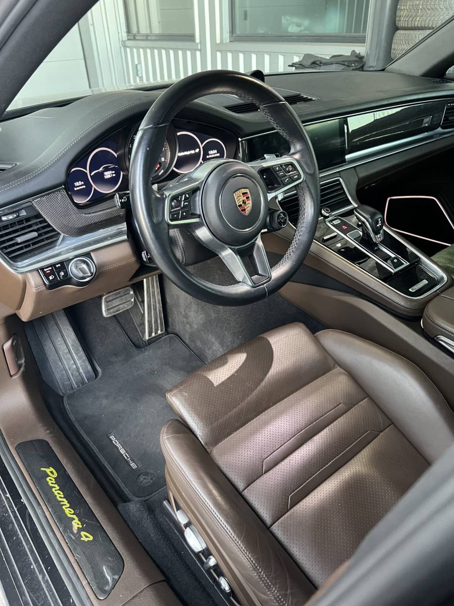Porsche Panamera Porsche Panamera 2.9 4 E-Hybrid 467 PK | NP € 172.000 | VOL!