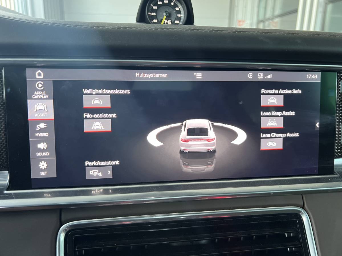 Porsche Panamera Porsche Panamera 2.9 4 E-Hybrid 467 PK | NP € 172.000 | VOL!