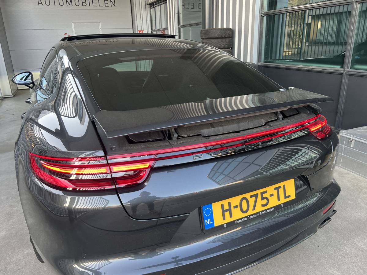 Porsche Panamera Porsche Panamera 2.9 4 E-Hybrid 467 PK | NP € 172.000 | VOL!