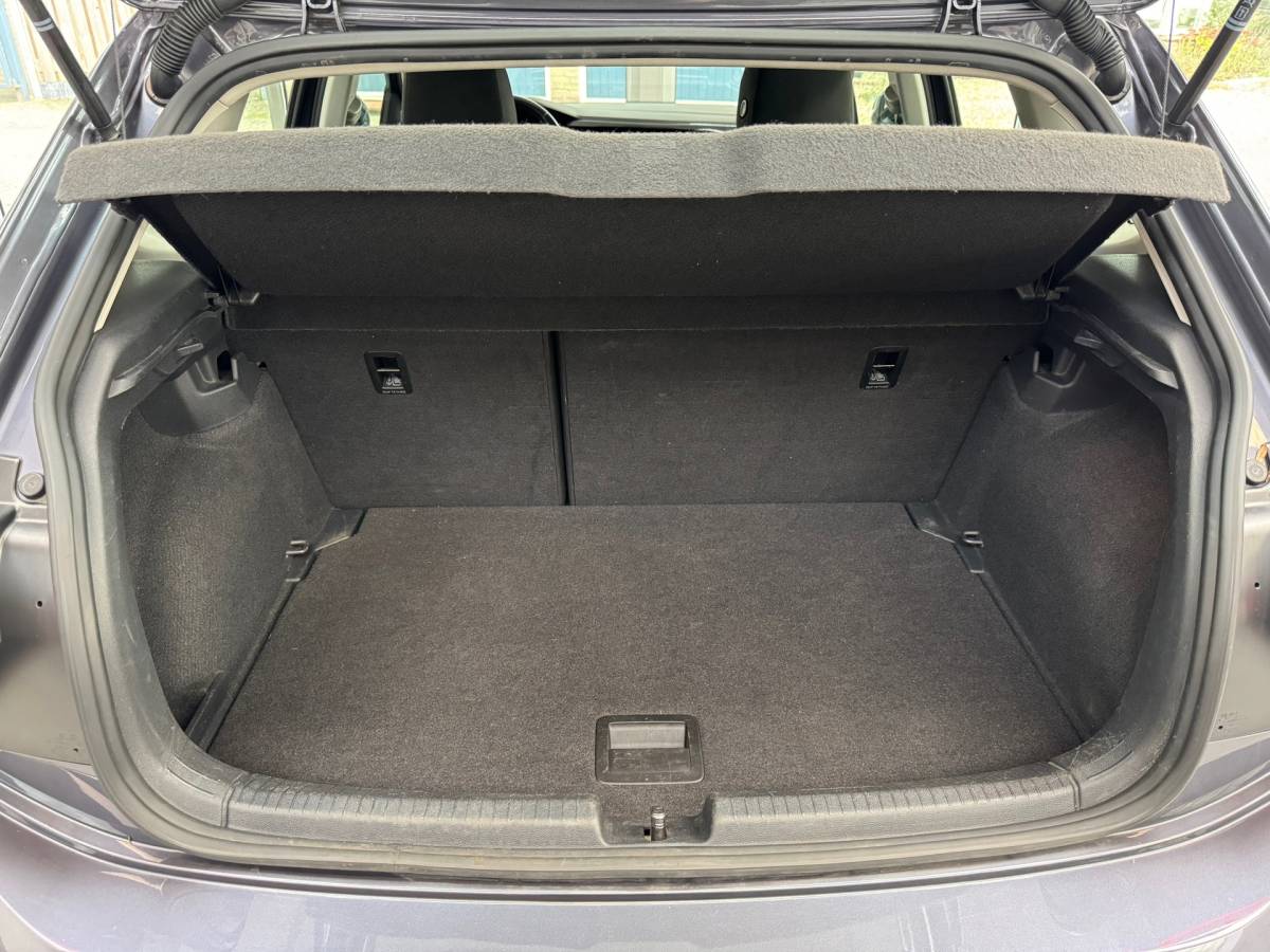 Volkswagen Polo Volkswagen Polo 1.0 TSI Life Business |Led|Carplay|Navigatie|Stoelverwarming|Key Less|Clima|