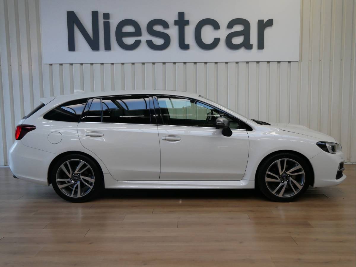 Subaru Levorg Subaru Levorg Premium met Eye-Sight en trekhaak