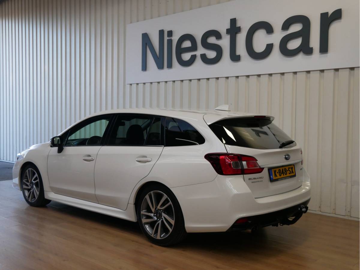 Subaru Levorg Subaru Levorg Premium met Eye-Sight en trekhaak