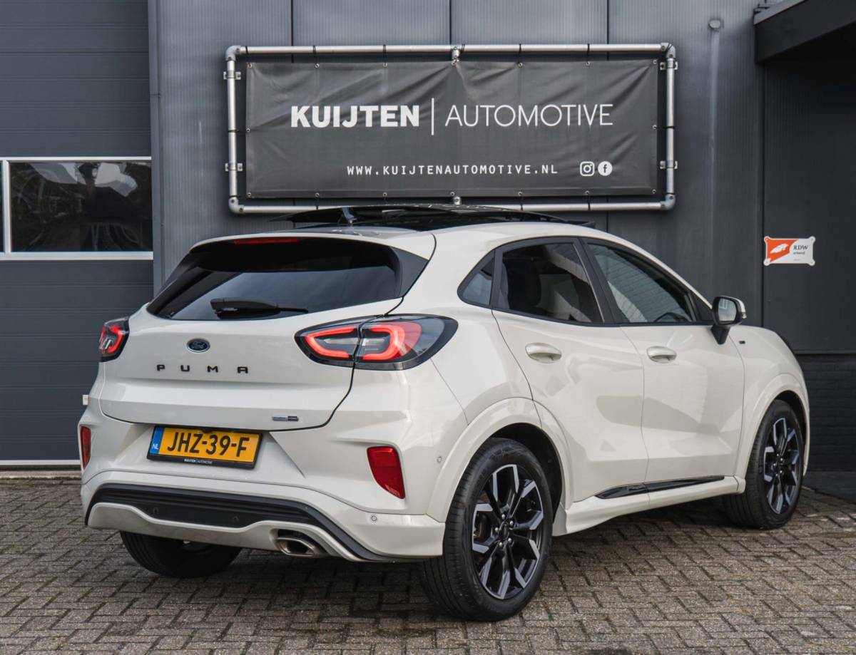 Ford Puma Ford PUMA 1.0 EcoBoost Hybrid ST-Line X / Full options