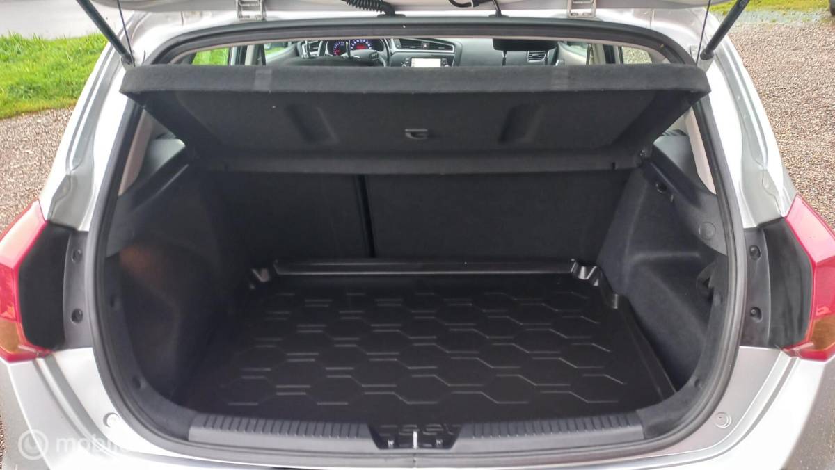 Kia cee'd Kia cee’d 1.6 GDI DynamicLine