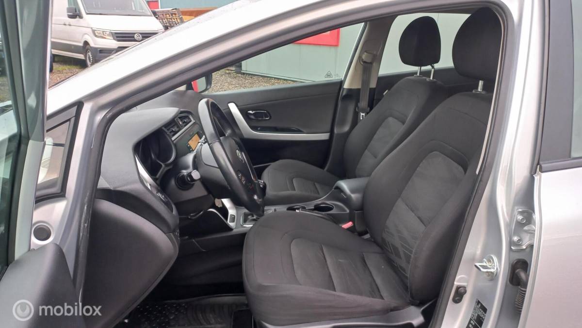 Kia cee'd Kia cee’d 1.6 GDI DynamicLine