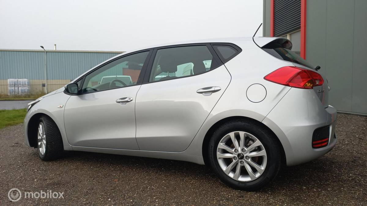 Kia cee'd Kia cee’d 1.6 GDI DynamicLine