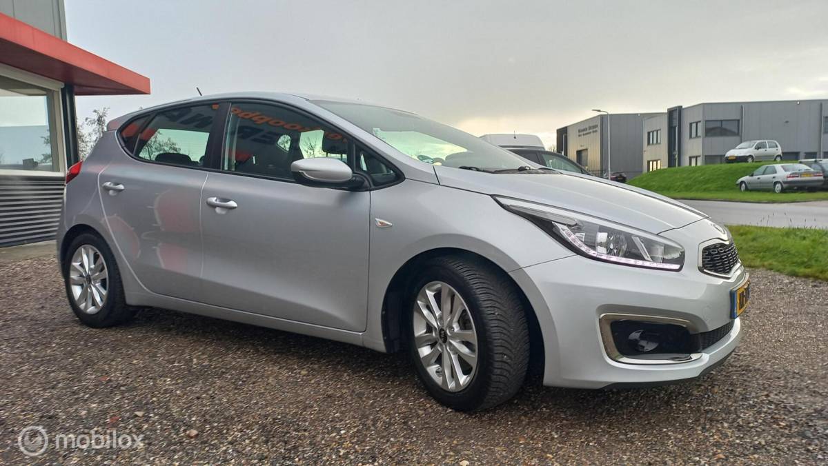 Kia cee'd Kia cee’d 1.6 GDI DynamicLine