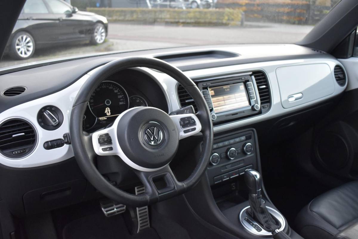 Volkswagen Beetle Volkswagen Beetle 2.0 TSI Sport dsg leder interieur