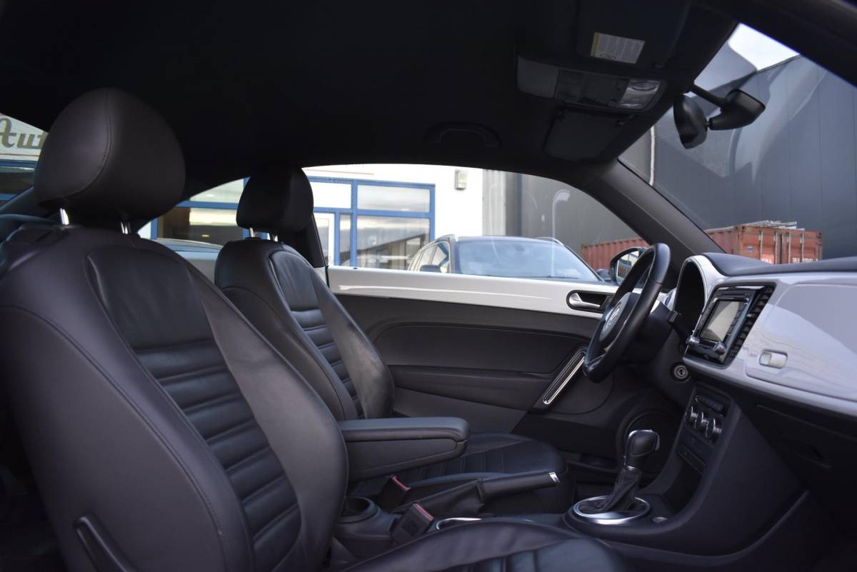 Volkswagen Beetle Volkswagen Beetle 2.0 TSI Sport dsg leder interieur