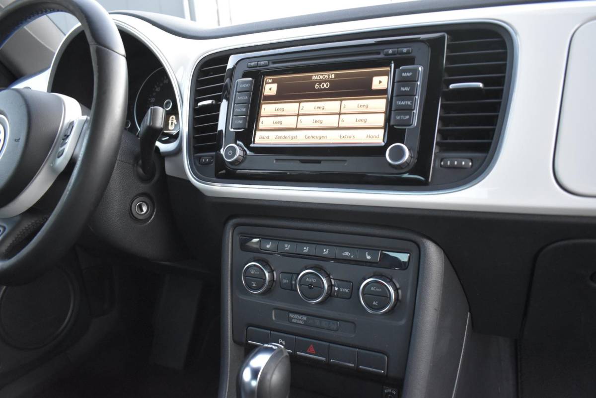 Volkswagen Beetle Volkswagen Beetle 2.0 TSI Sport dsg leder interieur