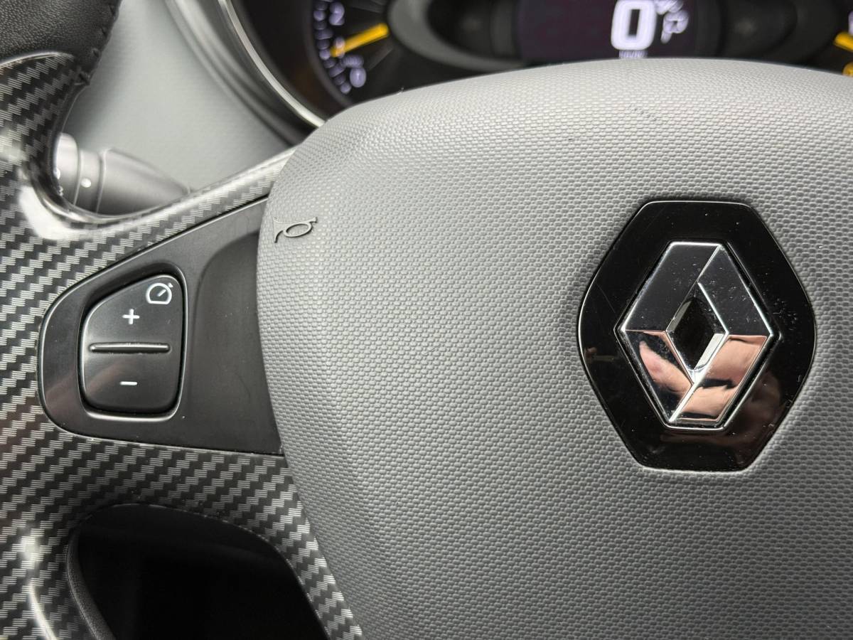 Renault Captur Renault Captur 1.2 TCe Xmod 1e Eigenaar,Trekhaak,Camera,Navi,Stoelverw,Keyless,Halfleder,Lm velgen,120pk,Automaat,Pdc,Apk tot 03-2027