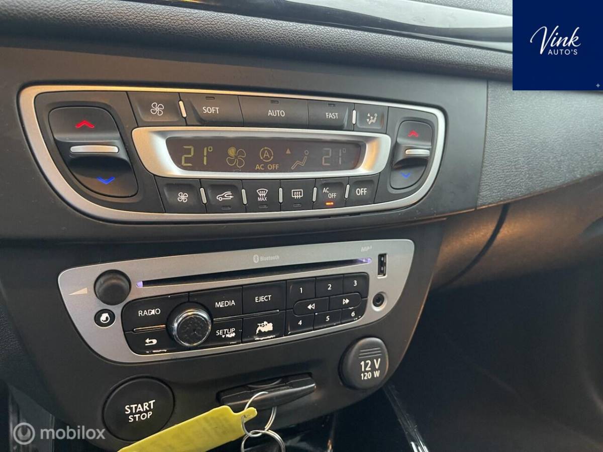 Renault Mégane Renault Mégane 1.2 TCe Bose | Navigatie | Achteruitrijcamera | Trekhaak