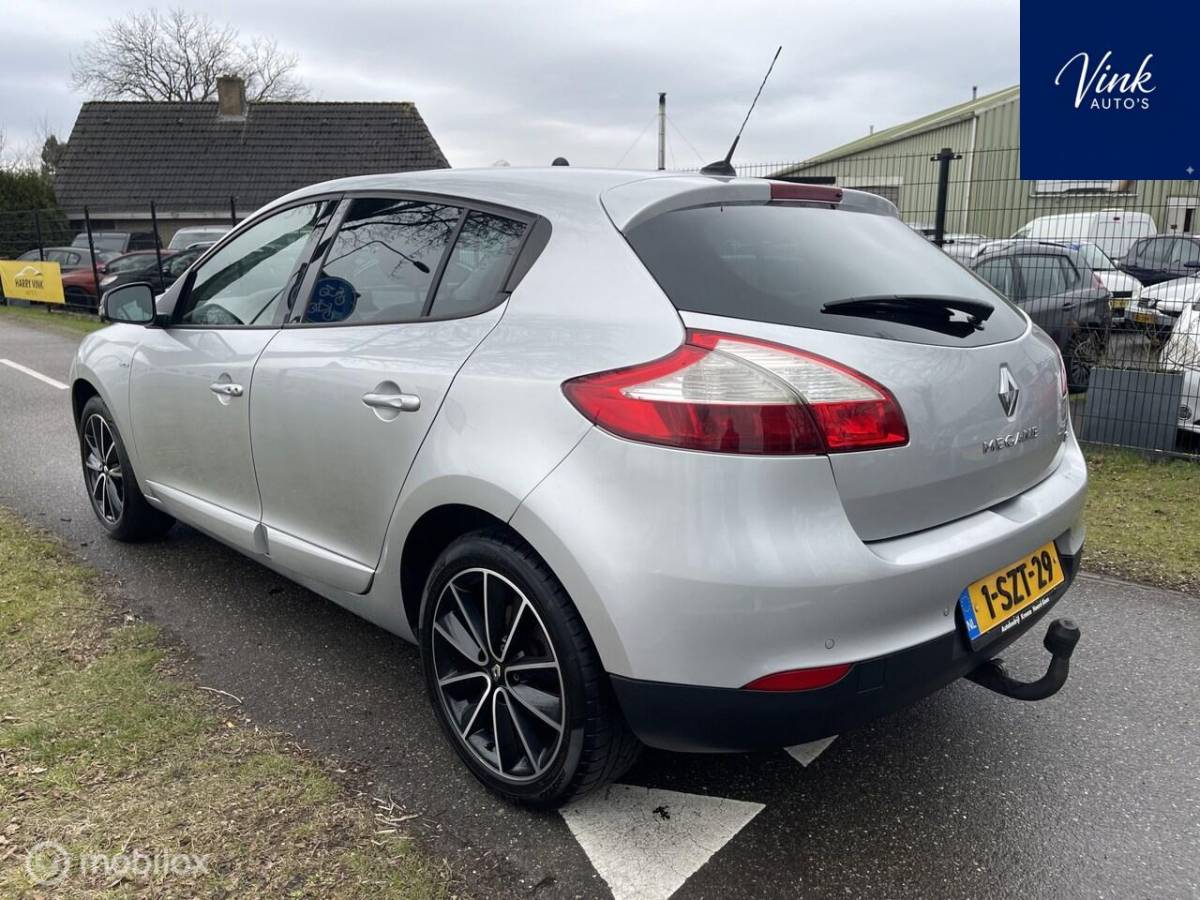 Renault Mégane Renault Mégane 1.2 TCe Bose | Navigatie | Achteruitrijcamera | Trekhaak