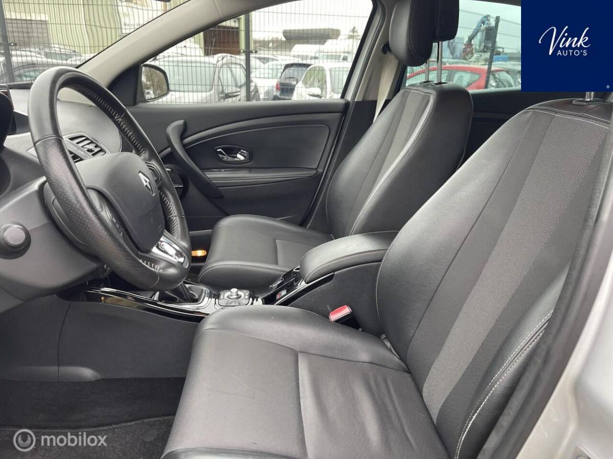 Renault Mégane Renault Mégane 1.2 TCe Bose | Navigatie | Achteruitrijcamera | Trekhaak