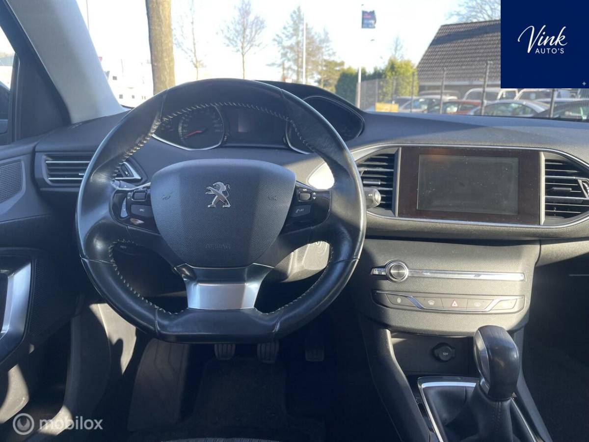 Peugeot 308 Peugeot 308 SW 1.2 e-THP Active | Navigatie | Trekhaak | Cruise Control
