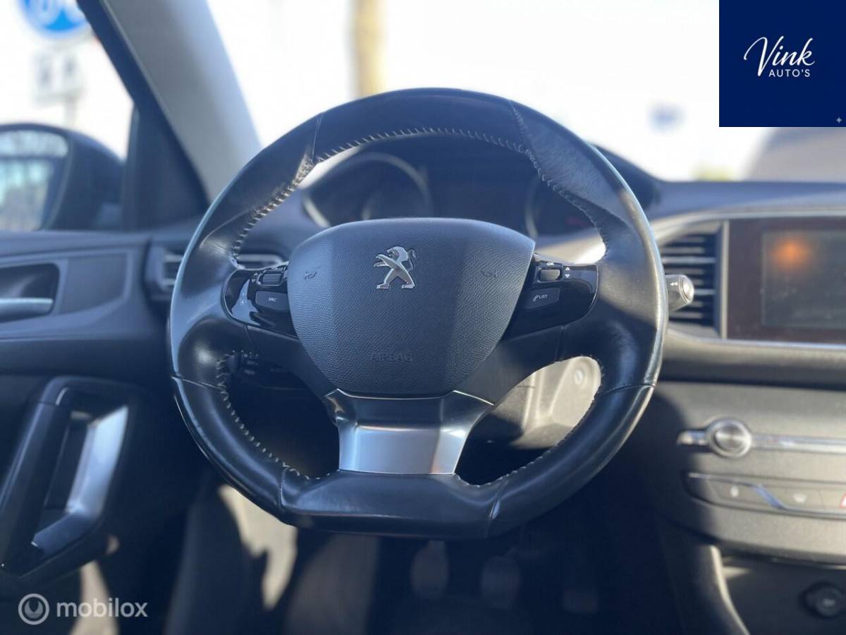 Peugeot 308 Peugeot 308 SW 1.2 e-THP Active | Navigatie | Trekhaak | Cruise Control