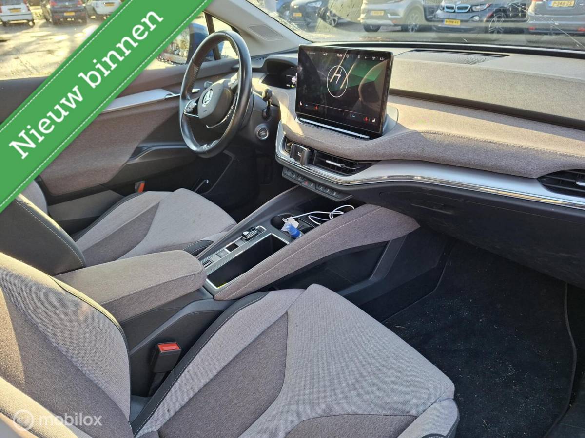 Škoda Enyaq iV Skoda Enyaq iV 60 First Edition RIJKLAARPRIJS BTW auto